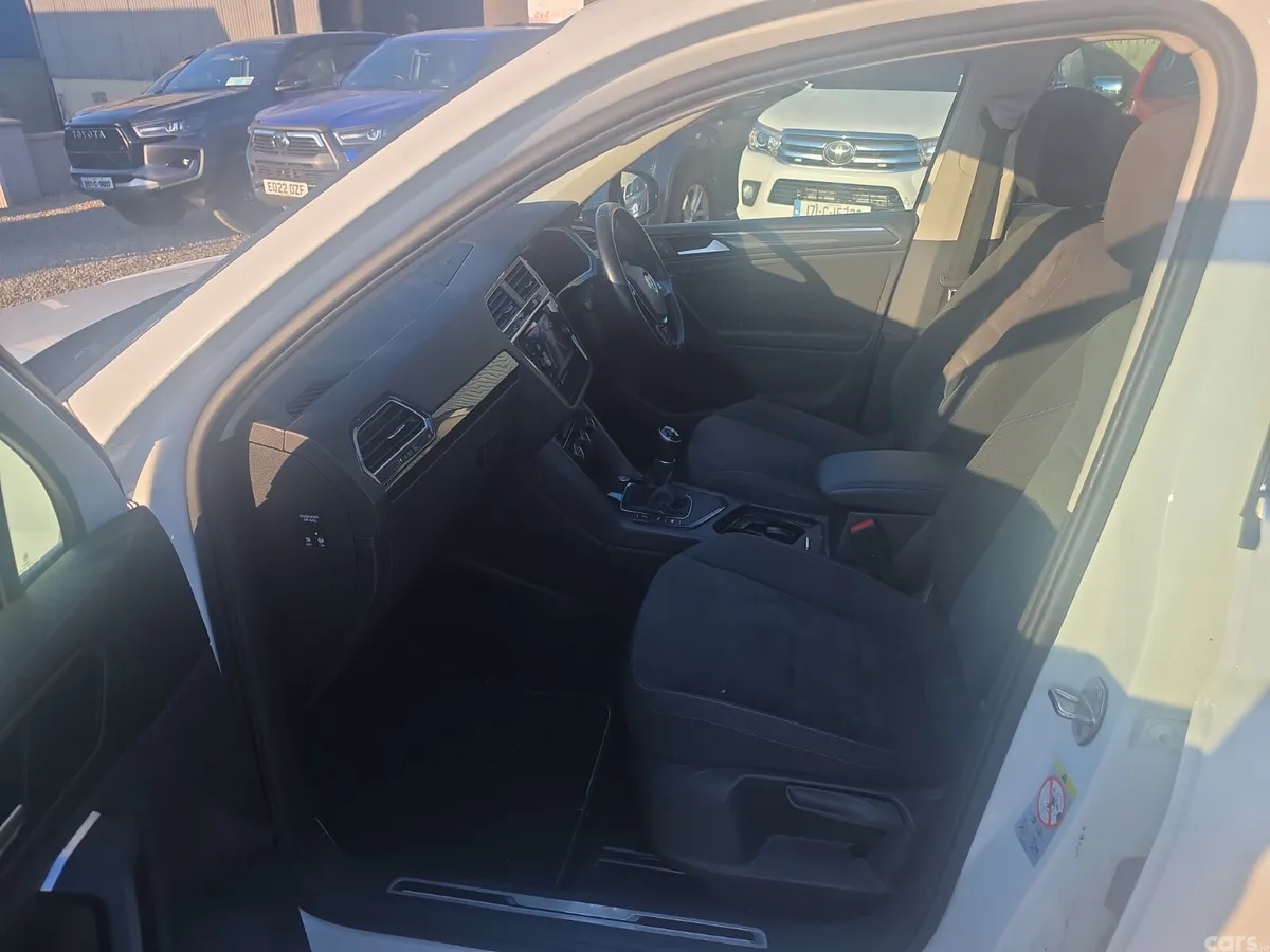 Volkswagen Tiguan SUV, Diesel, 2019, White