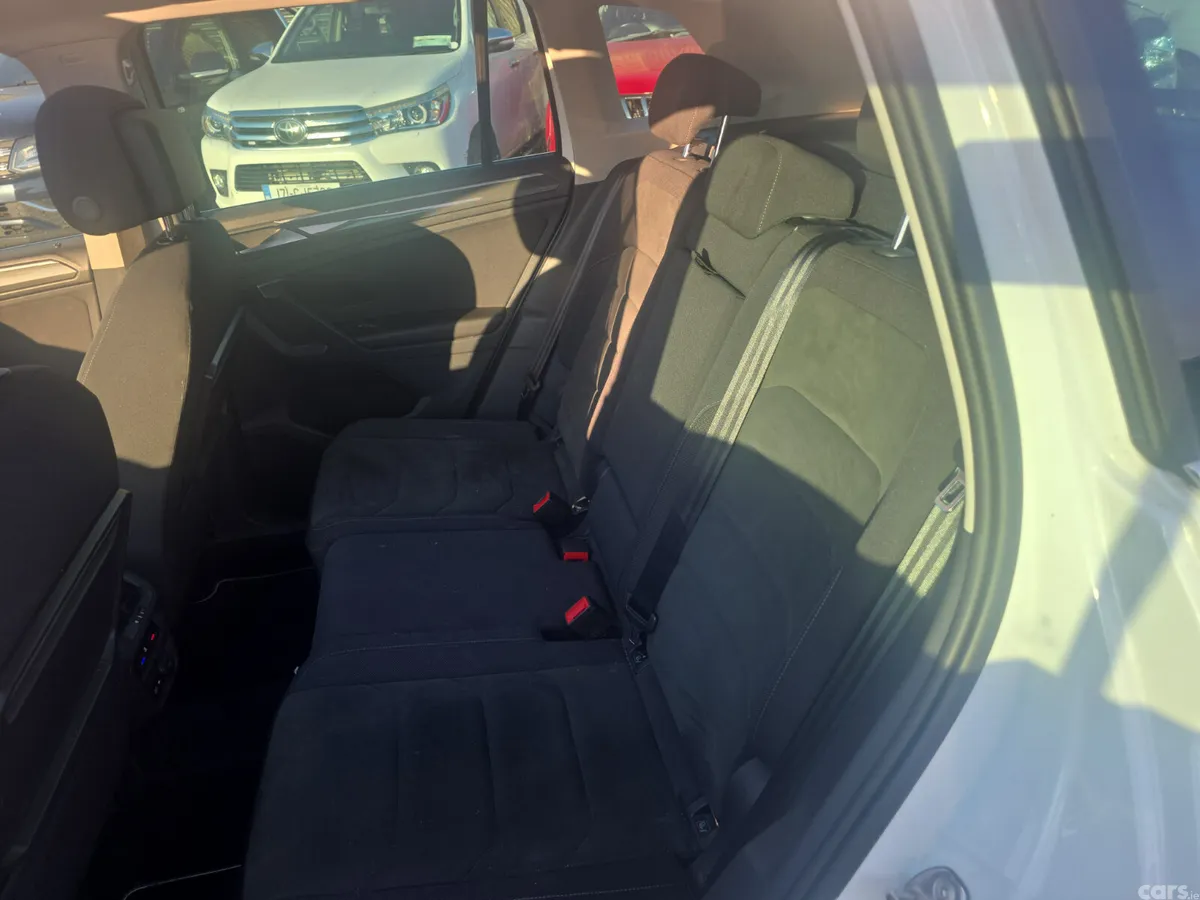 Volkswagen Tiguan SUV, Diesel, 2019, White