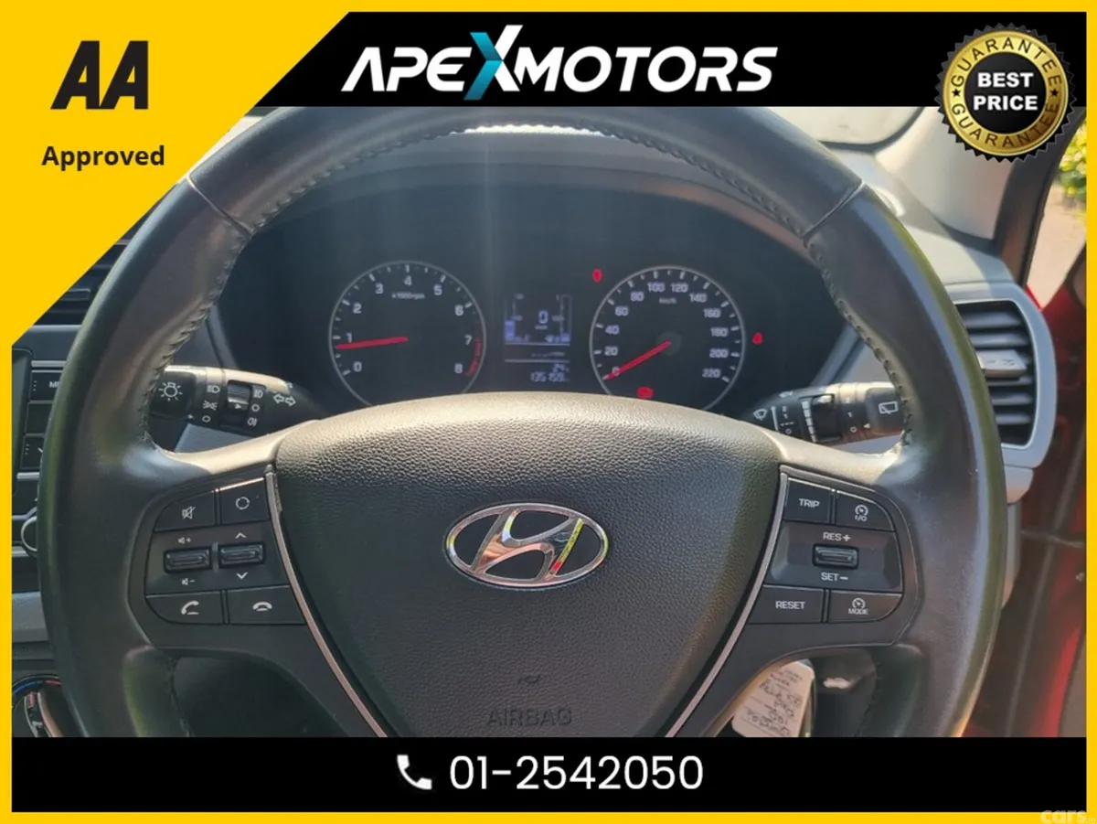 Hyundai i20 Hatchback, Petrol, 2020, Red