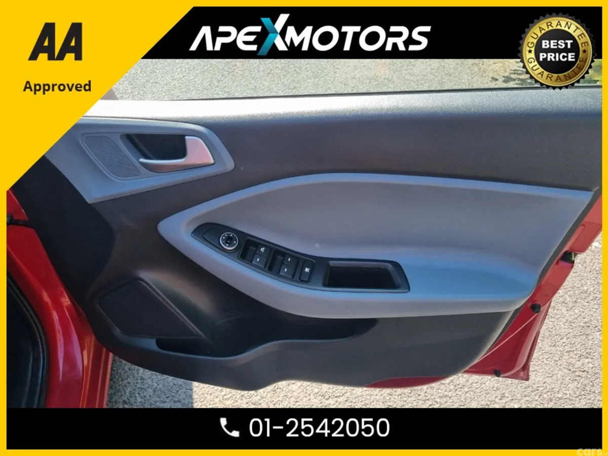 Hyundai i20 Hatchback, Petrol, 2020, Red