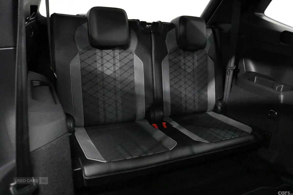 Volkswagen Tiguan Allspace SUV, Diesel, 2023, Black