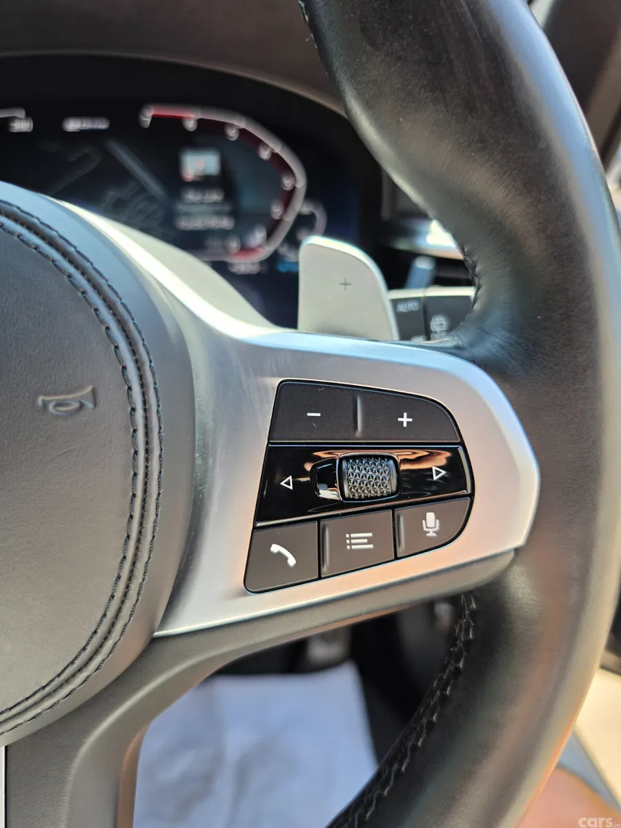 BMW 5-Series Estate, Petrol Plug-in Hybrid, 2021, White
