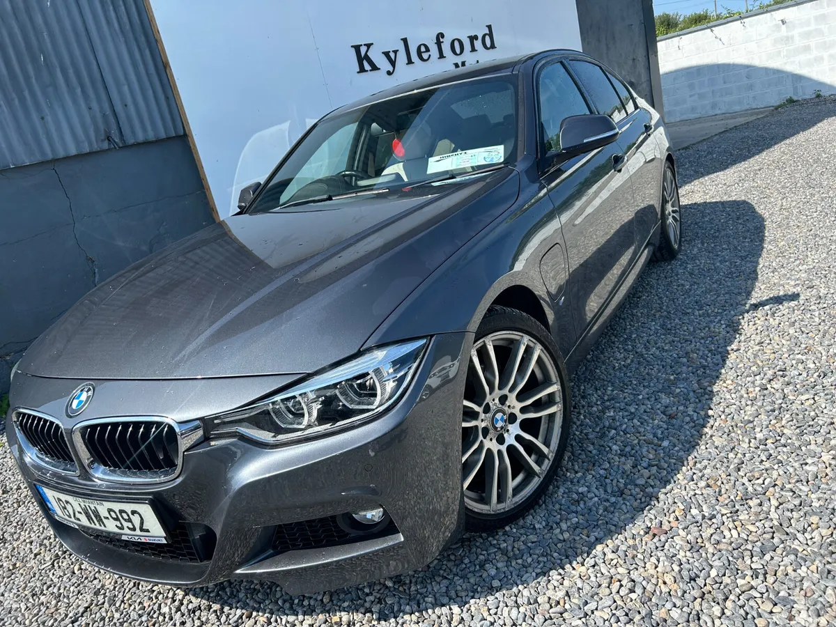 BMW 3-Series Saloon, Petrol Hybrid, 2018, Grey