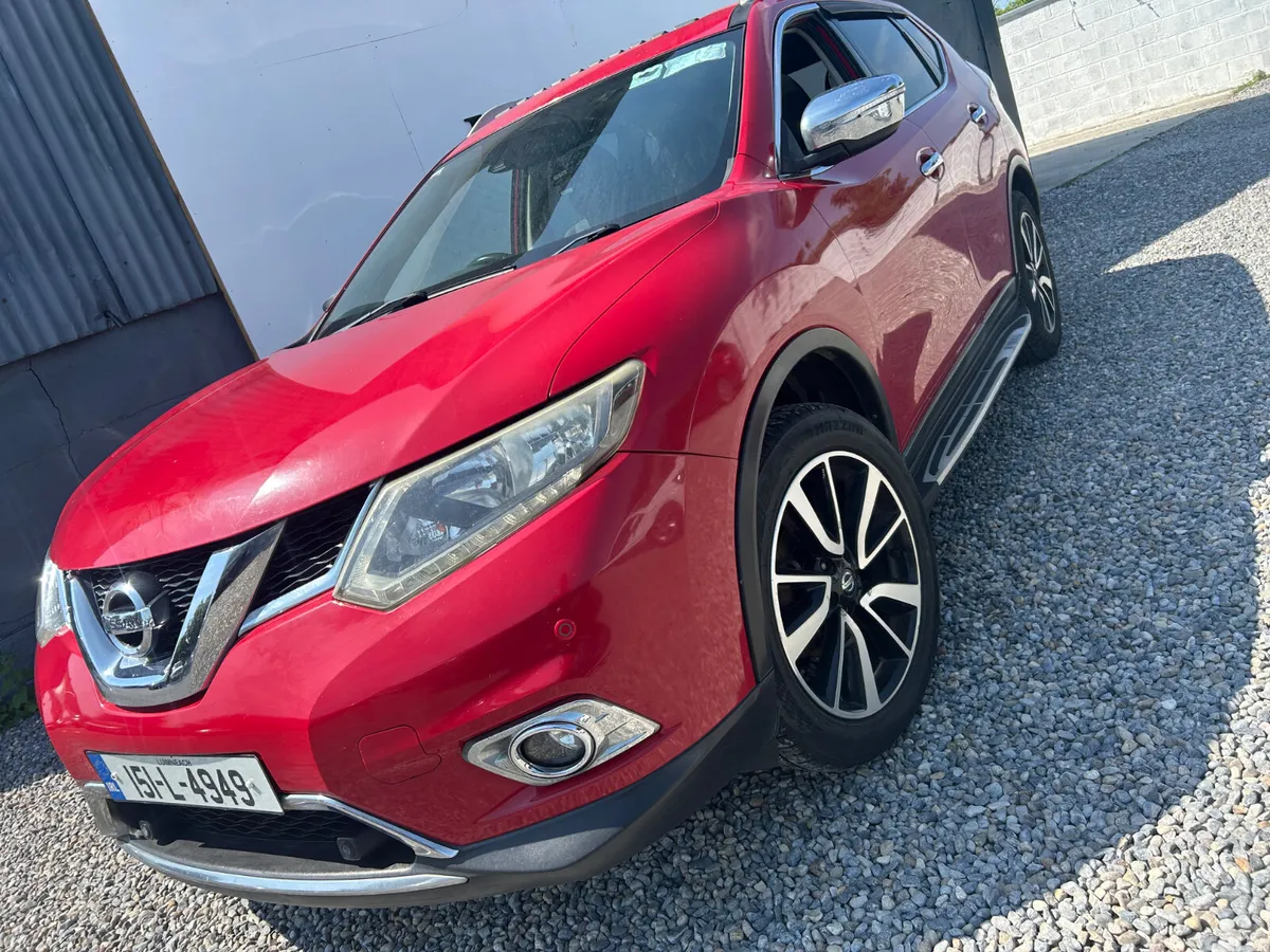Nissan X-Trail SUV, Diesel, 2015, Red