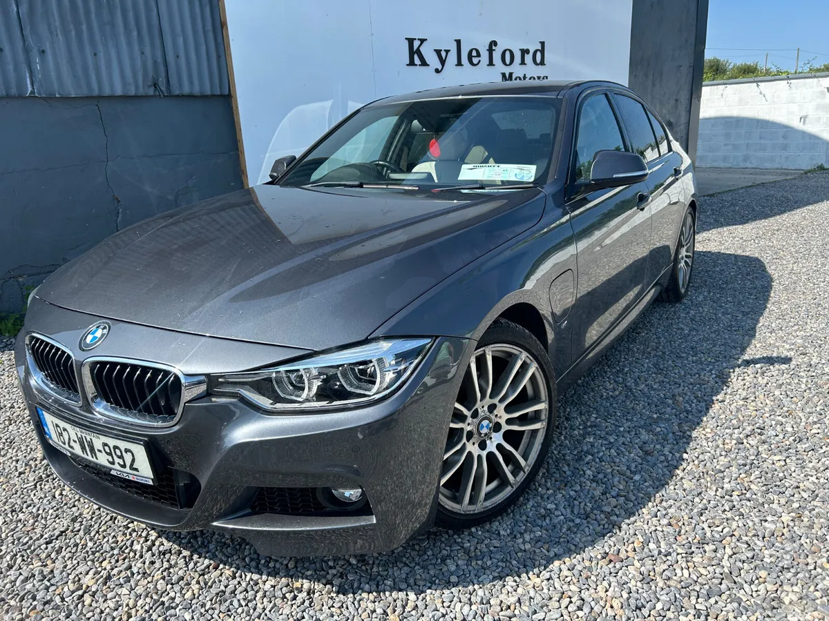 BMW 3-Series Saloon, Petrol Hybrid, 2018, Grey