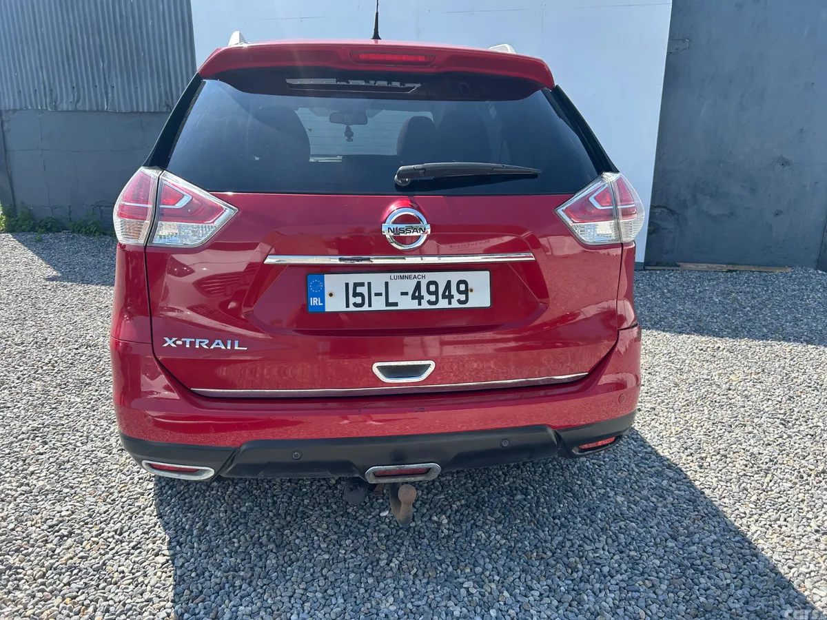 Nissan X-Trail SUV, Diesel, 2015, Red