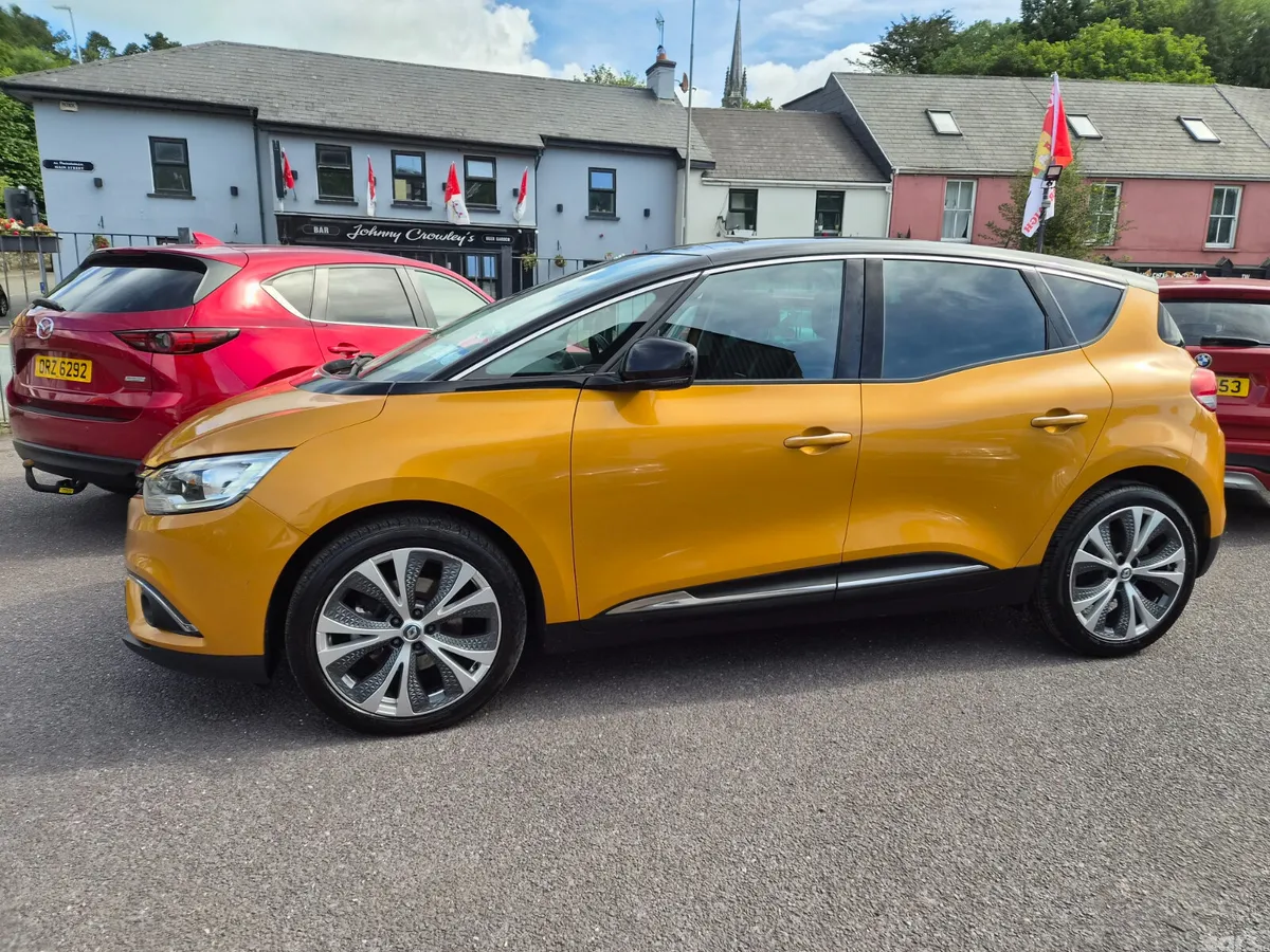 Renault Scenic MPV, Diesel, 2017, Yellow