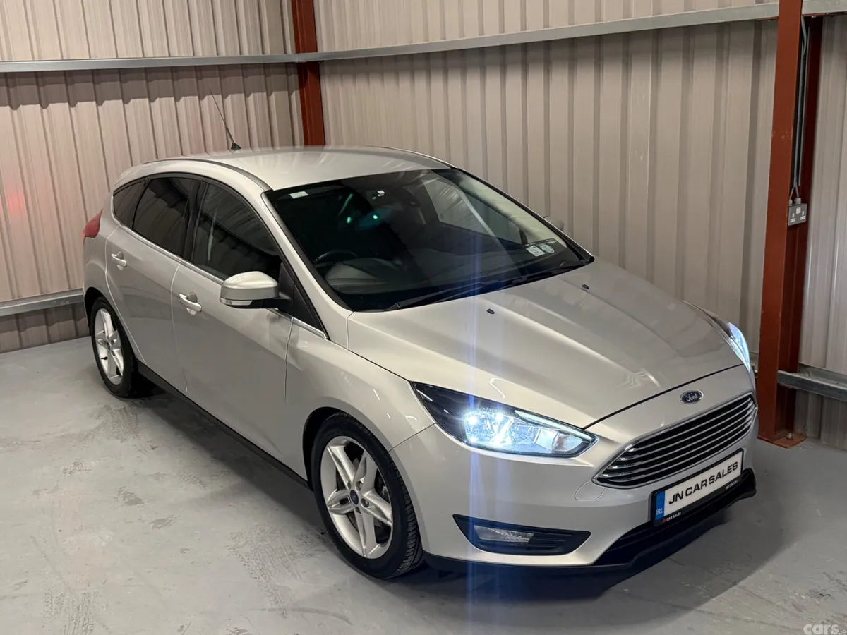 Ford Focus Hatchback, Diesel, 2016, Silver