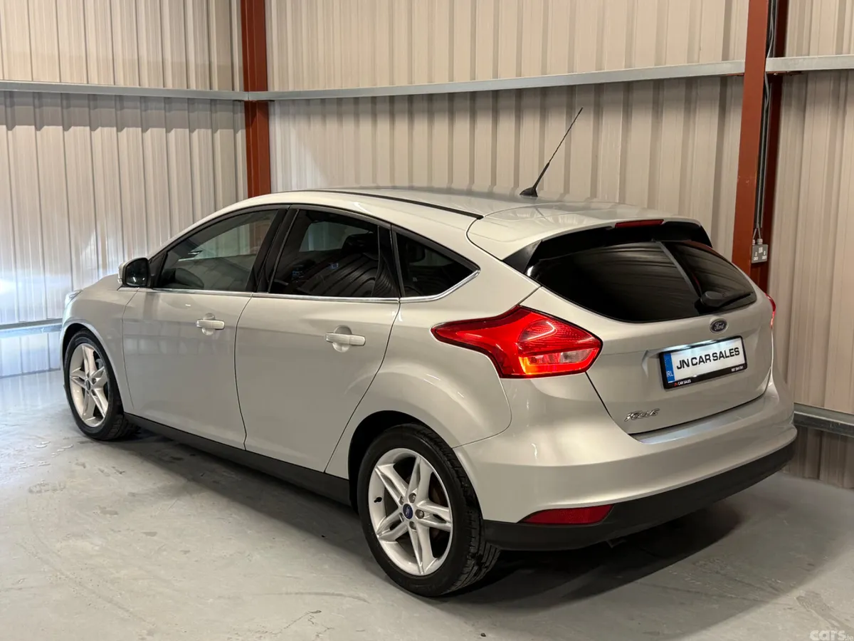 Ford Focus Hatchback, Diesel, 2016, Silver
