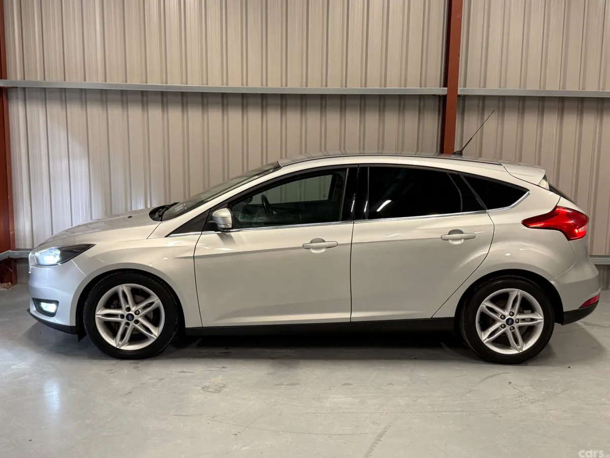 Ford Focus Hatchback, Diesel, 2016, Silver