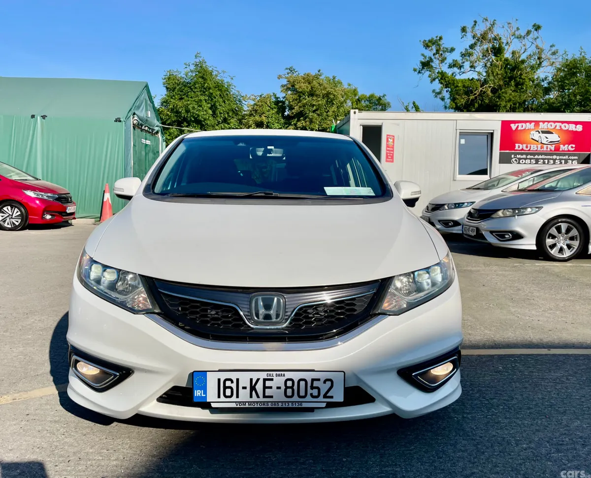Honda Jade MPV, Petrol Hybrid, 2016, White