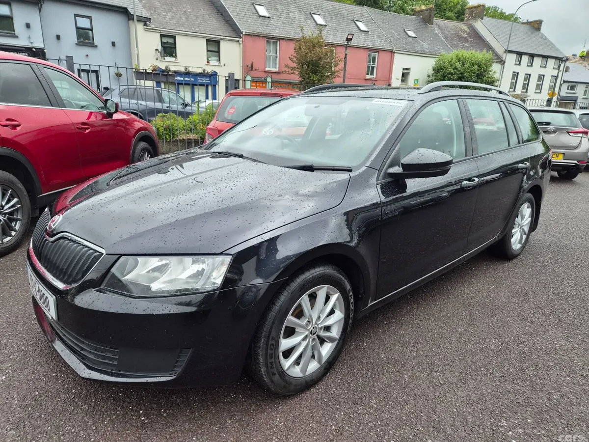 Skoda Octavia Estate, Diesel, 2017, Black