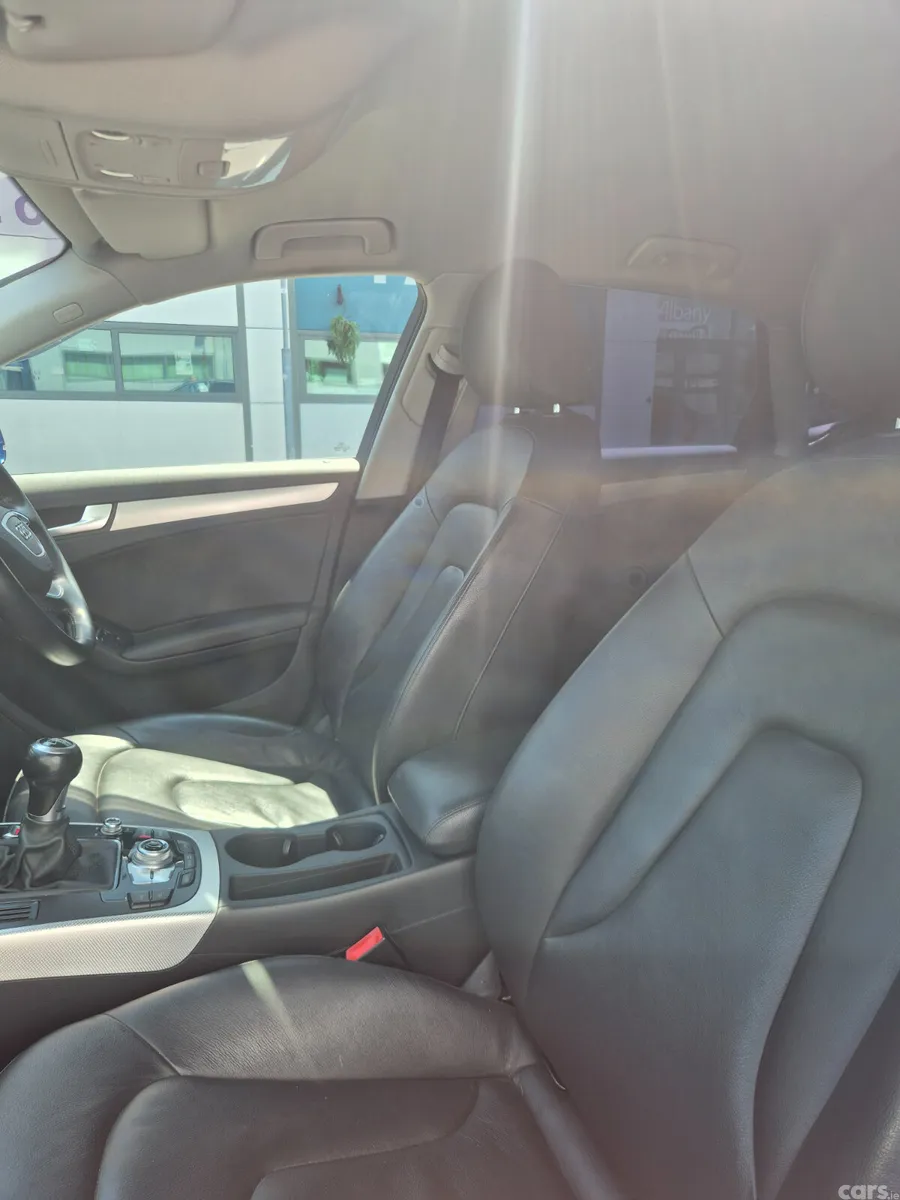 Audi A4 Saloon, Diesel, 2015, Blue