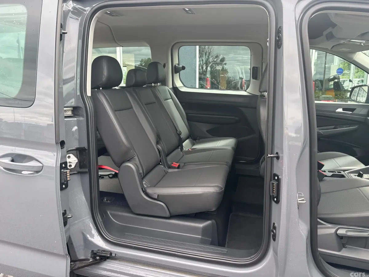 Volkswagen Caddy Maxi Life MPV, Petrol Plug-in Hybrid, 2027, Grey