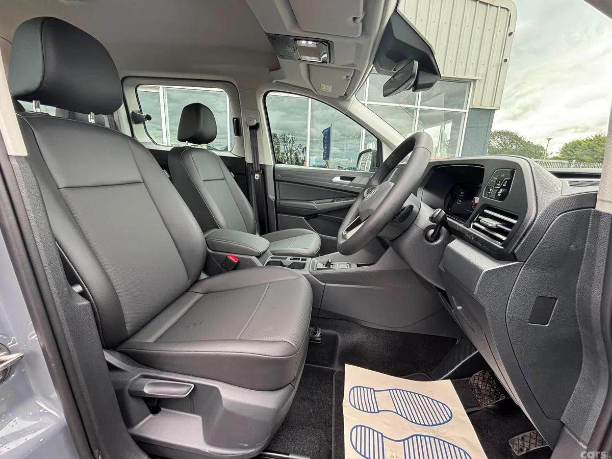 Volkswagen Caddy Maxi Life MPV, Petrol Plug-in Hybrid, 2027, Grey