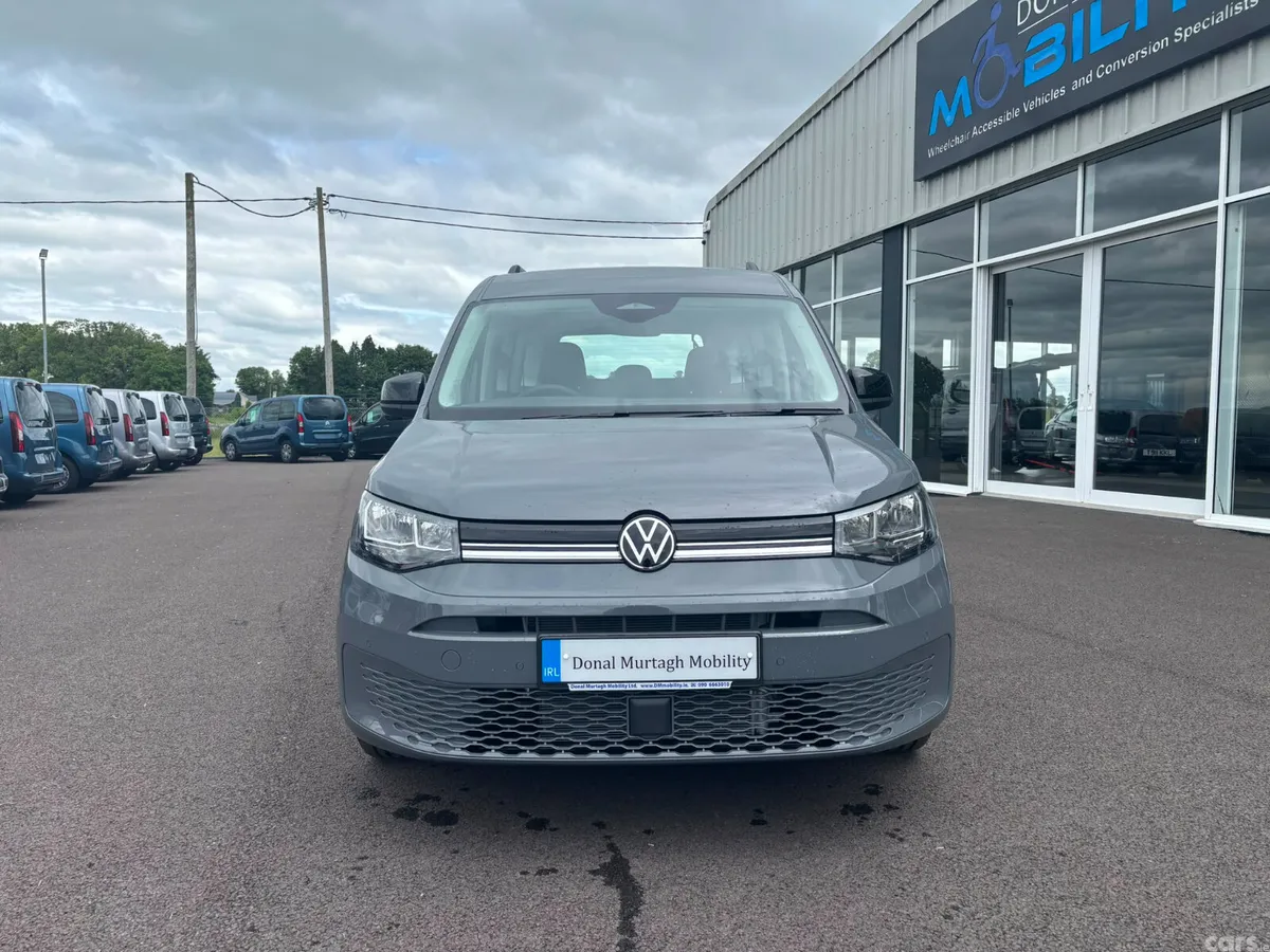 Volkswagen Caddy Maxi Life MPV, Petrol Plug-in Hybrid, 2027, Grey