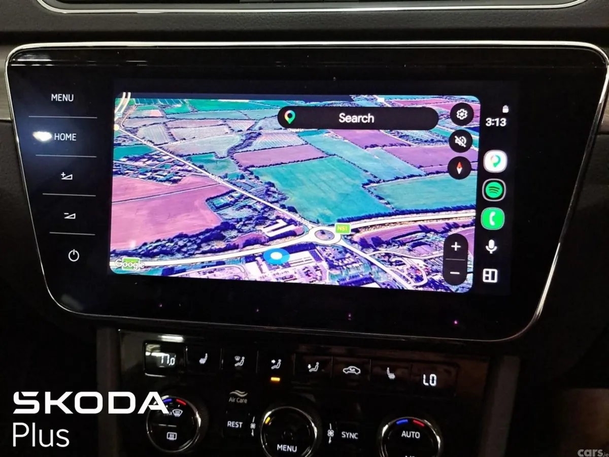 Skoda Superb Saloon, Diesel, 2023, Grey