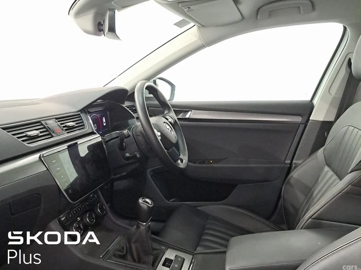 Skoda Superb Saloon, Diesel, 2023, Grey