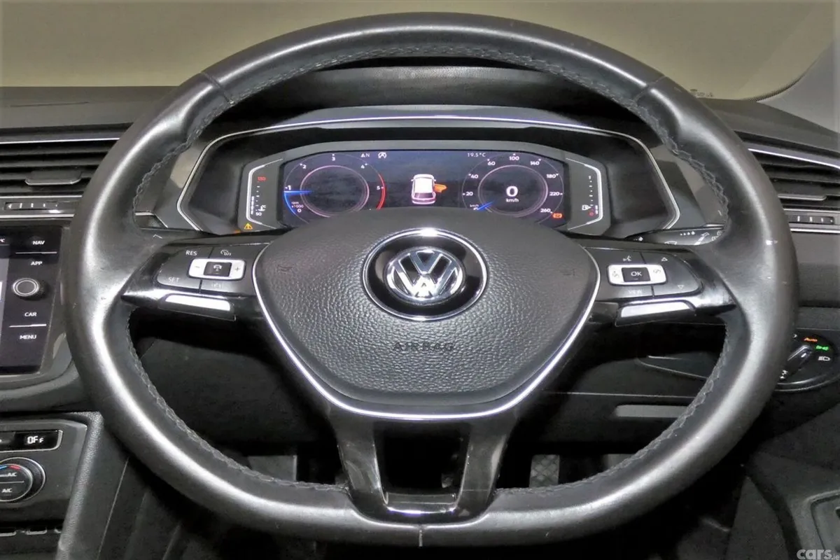 Volkswagen Tiguan SUV, Diesel, 2019, White