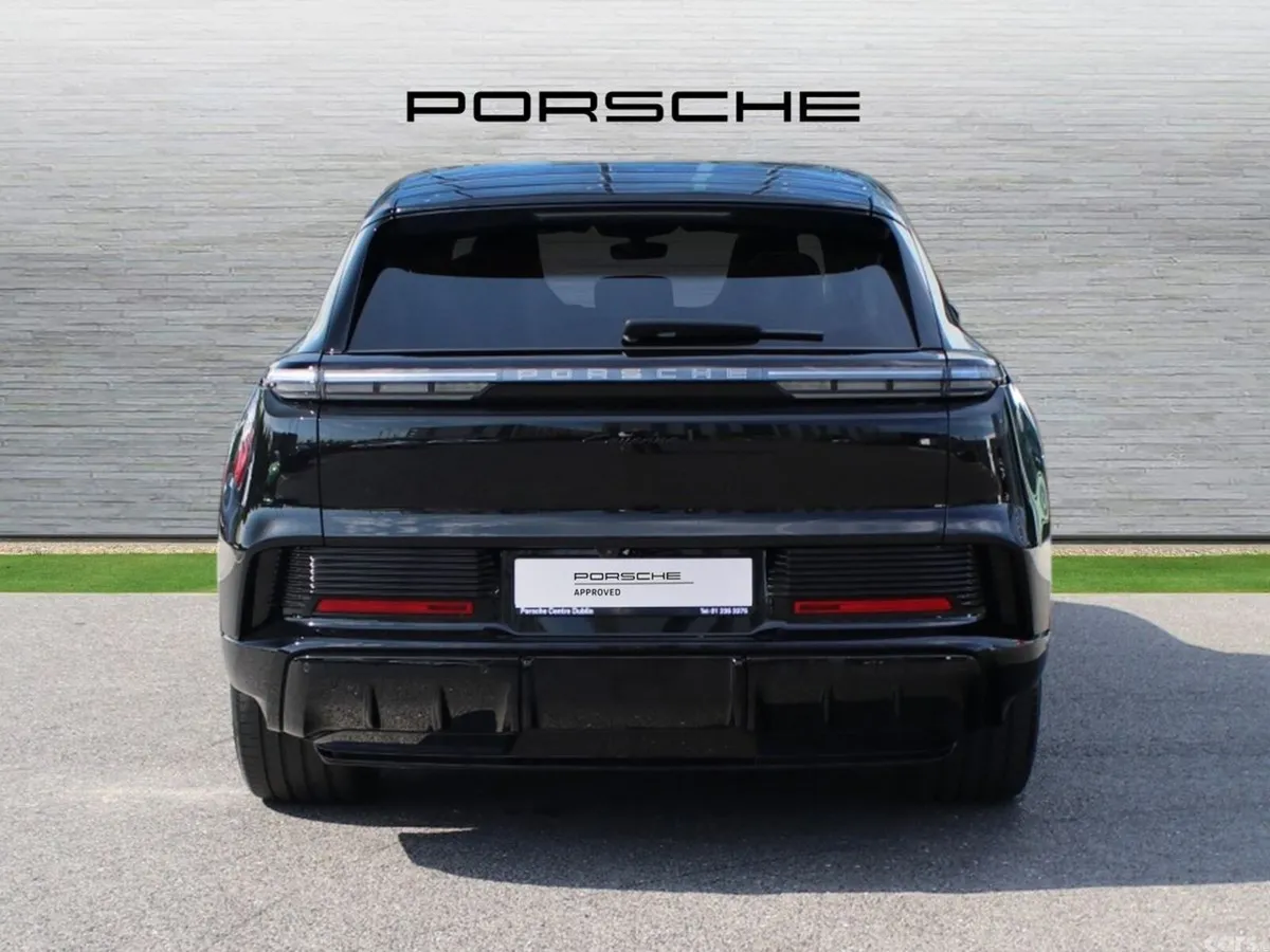 Porsche Cayenne SUV, Electric, 2026, Black