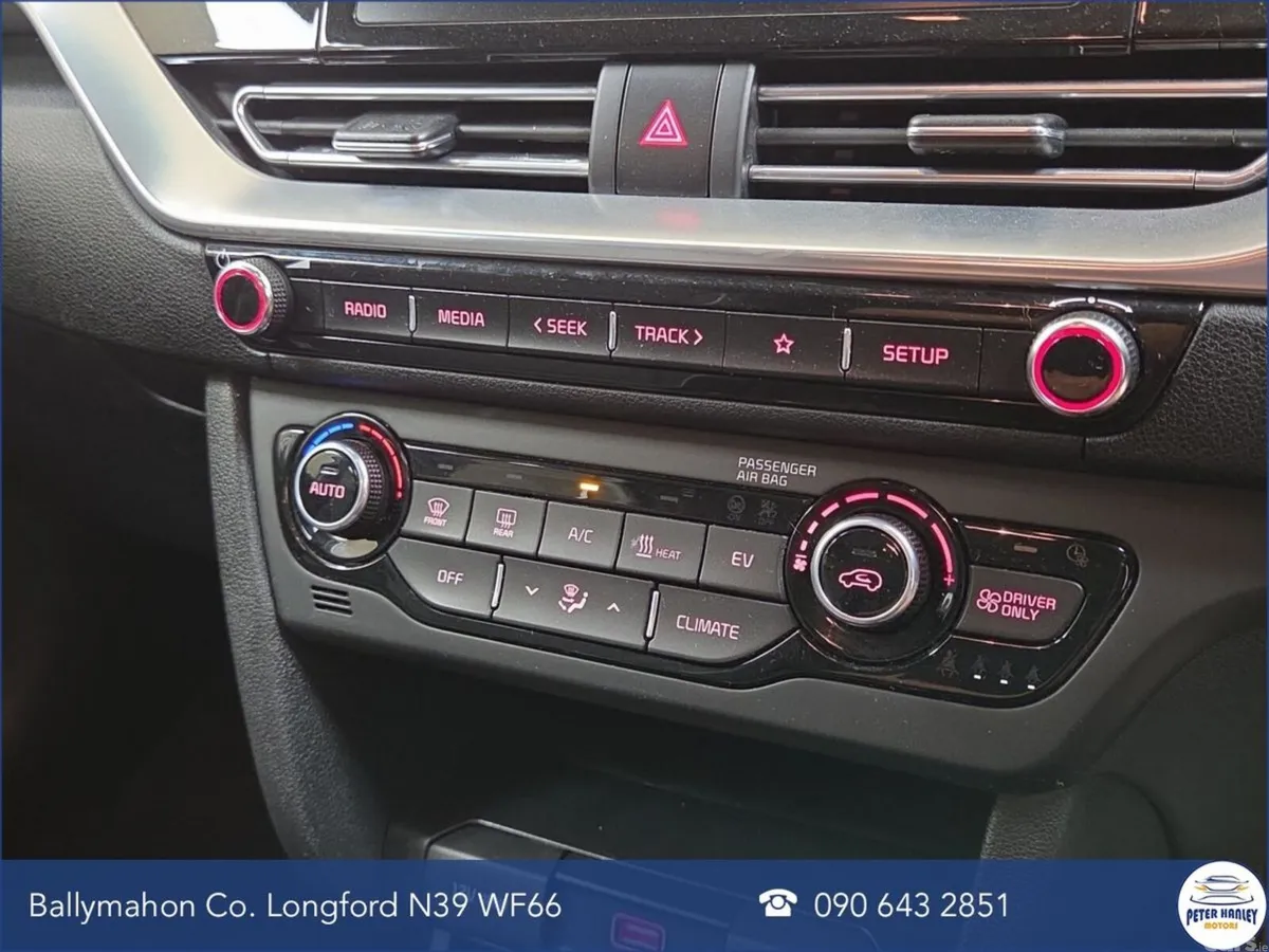 Kia e-Niro SUV, Electric, 2022, White