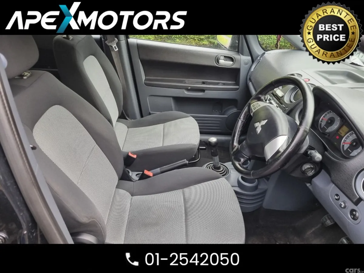 Mitsubishi Colt Hatchback, Petrol, 2012, Black