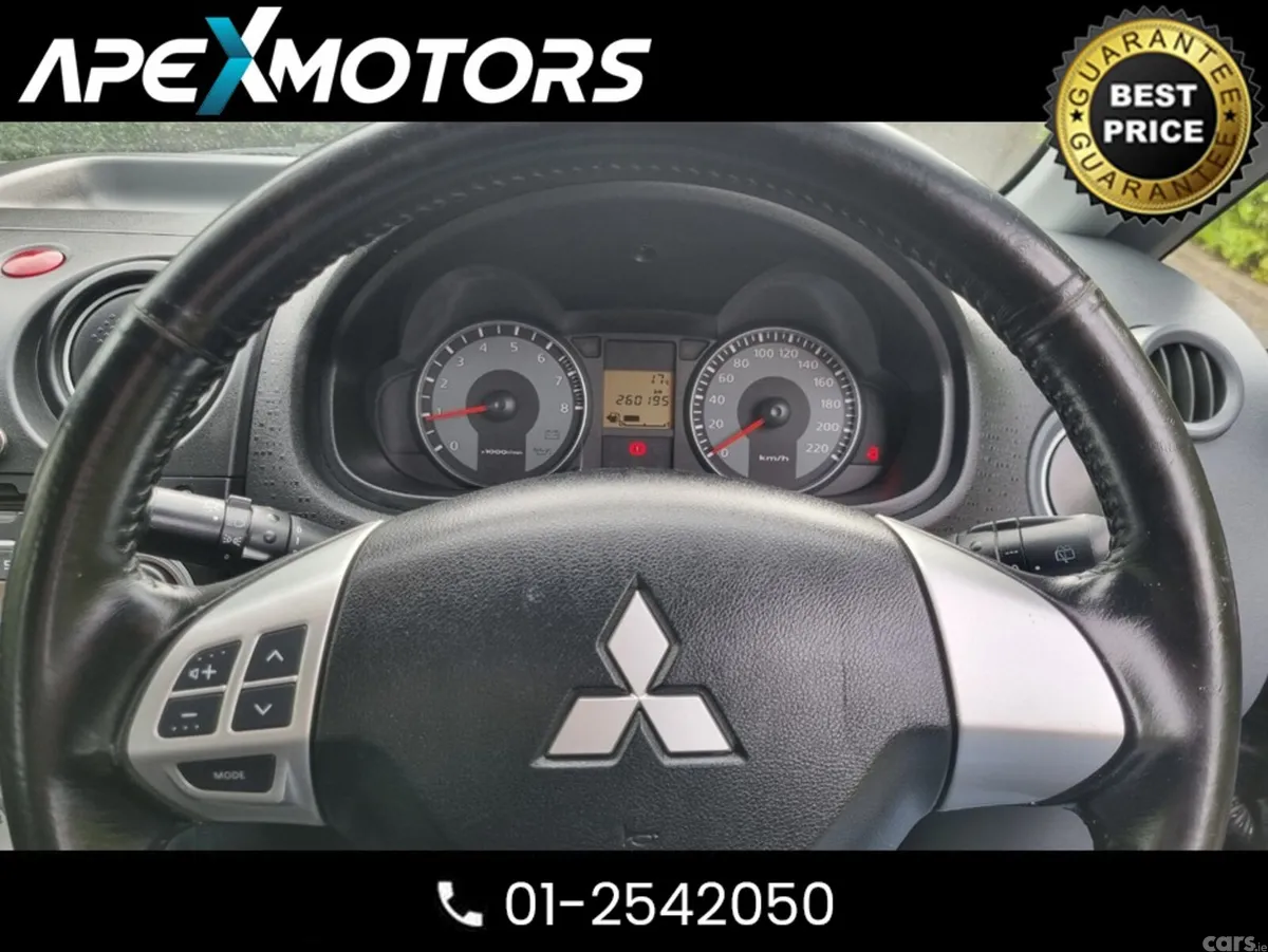 Mitsubishi Colt Hatchback, Petrol, 2012, Black