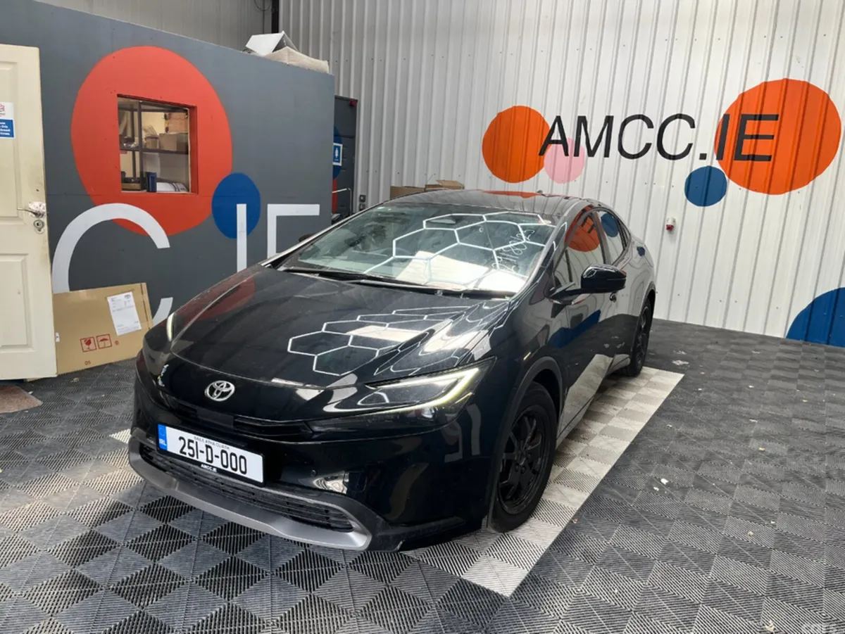 Toyota Prius Estate, Petrol, 2025, Black