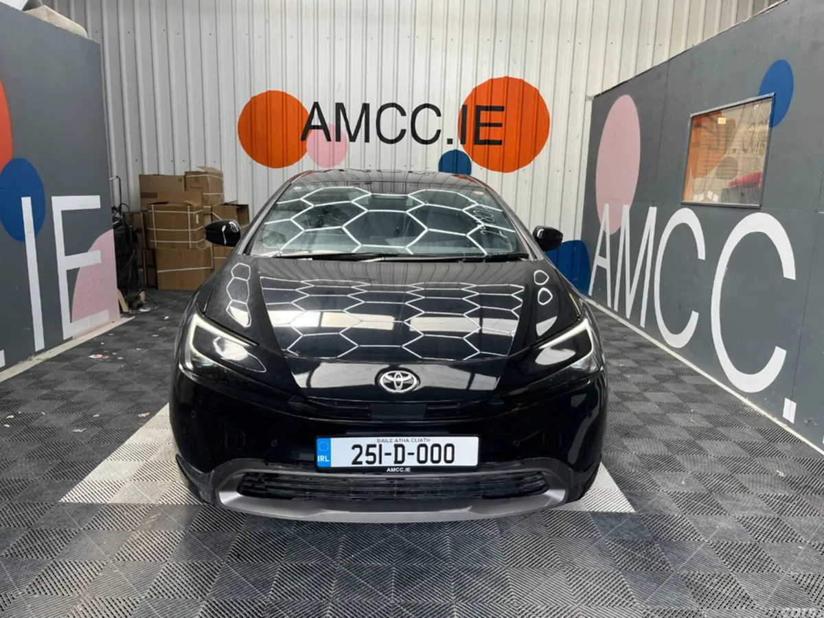 Toyota Prius Estate, Petrol, 2025, Black