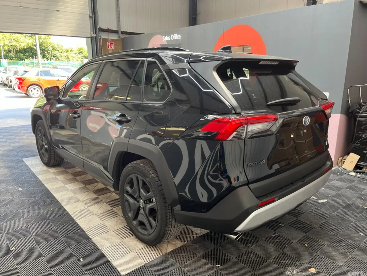 Toyota RAV4 SUV, Petrol Hybrid, 2025, Black