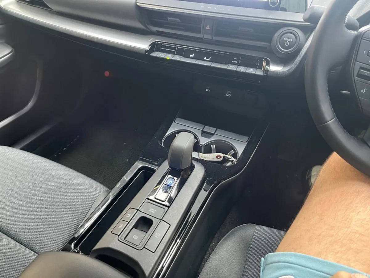 Toyota Prius Estate, Petrol, 2025, Black
