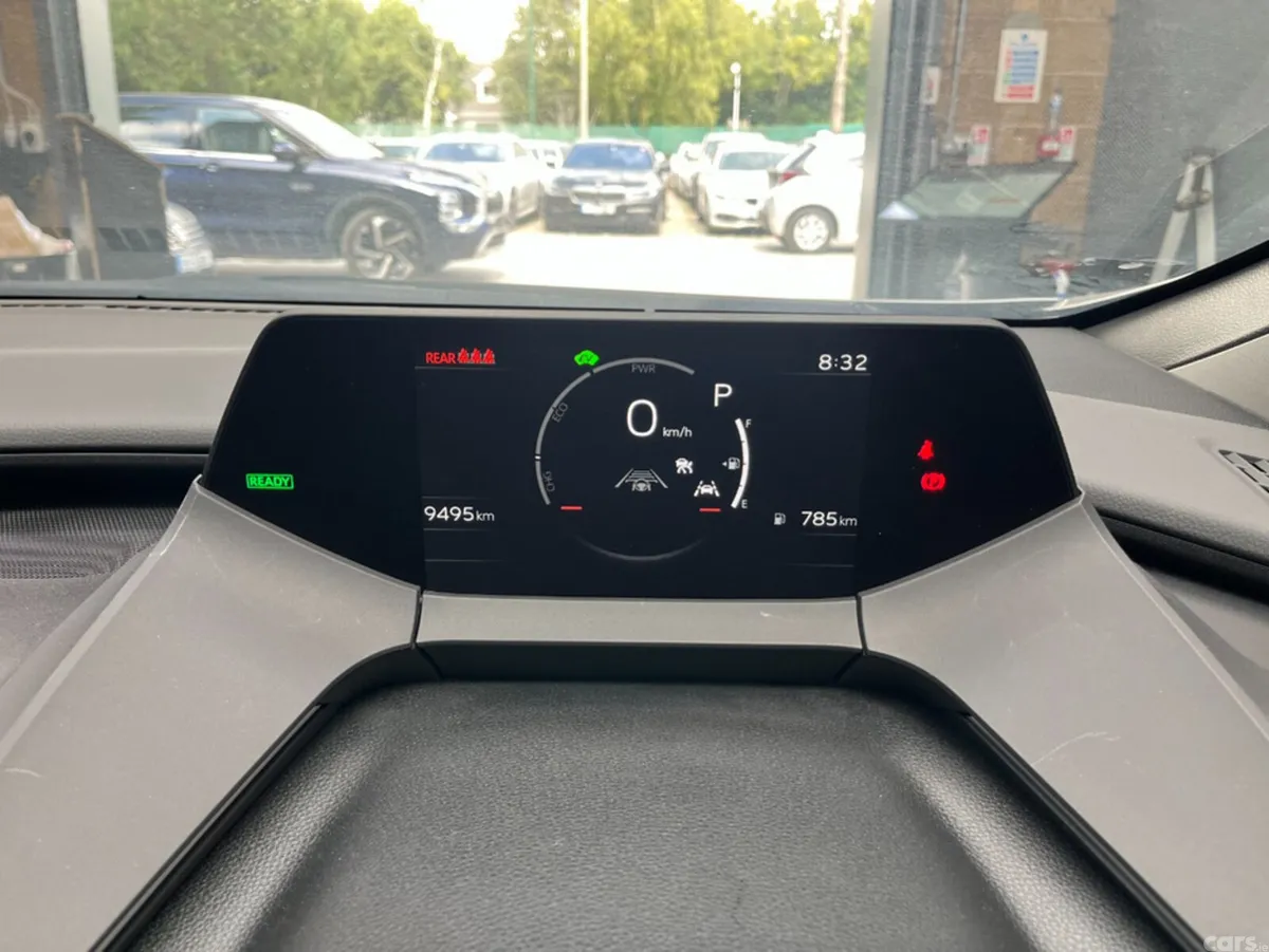 Toyota Prius Estate, Petrol, 2025, Silver