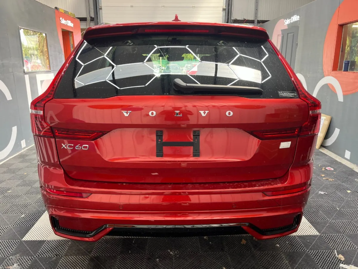 Volvo XC60 SUV, Petrol Plug-in Hybrid, 2024, Red