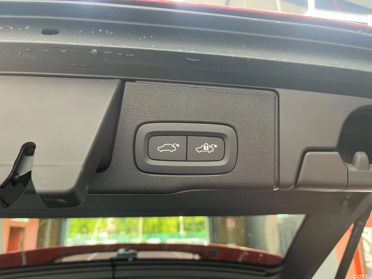 Volvo XC60 SUV, Petrol Plug-in Hybrid, 2024, Red