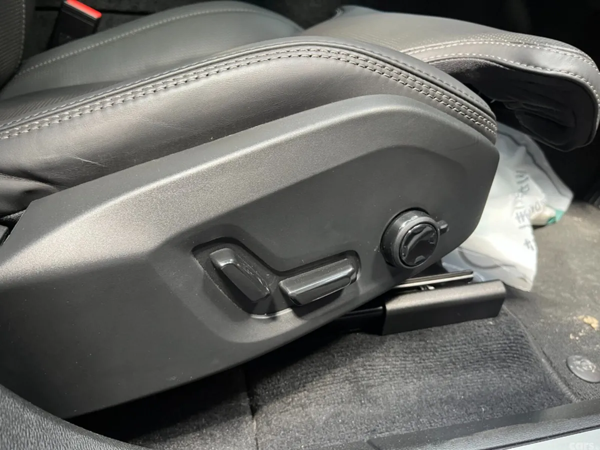 Volvo XC60 SUV, Petrol Plug-in Hybrid, 2024, Red