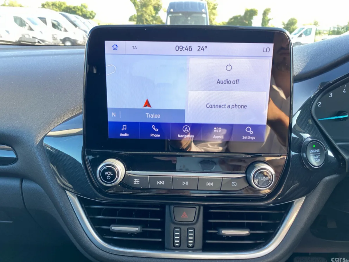 Ford Puma MPV, Petrol Hybrid, 2022, Grey
