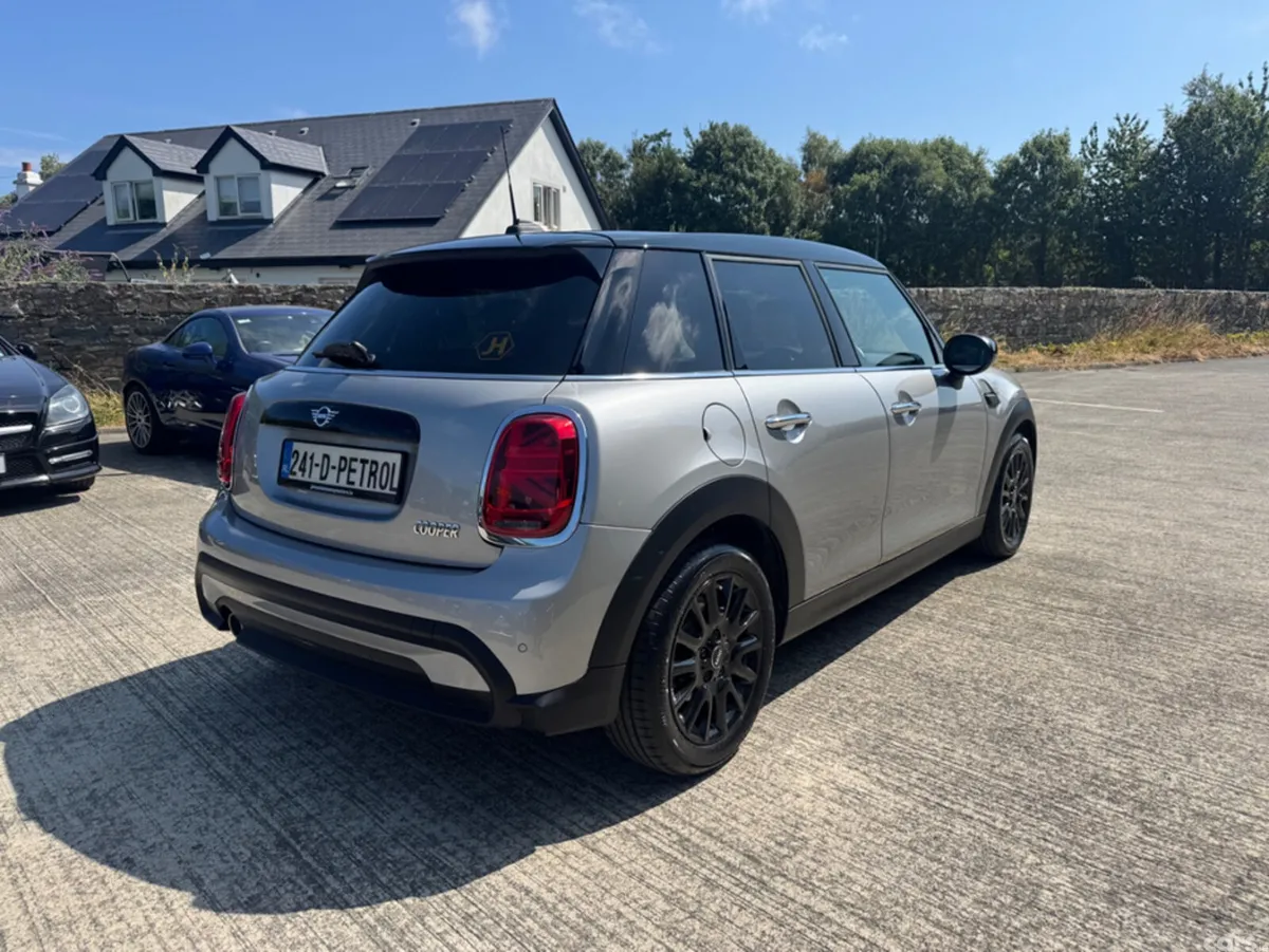 Mini Cooper Hatchback, Petrol, 2024, Silver