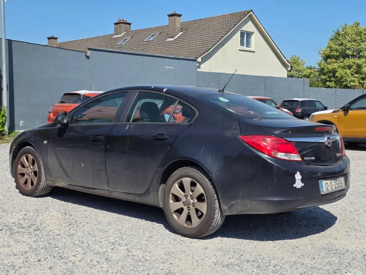 Opel Insignia Hatchback, Diesel, 2012, Black