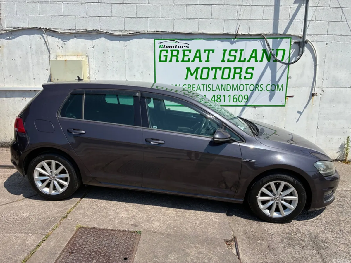 Volkswagen Golf Hatchback, Petrol, 2015, Grey