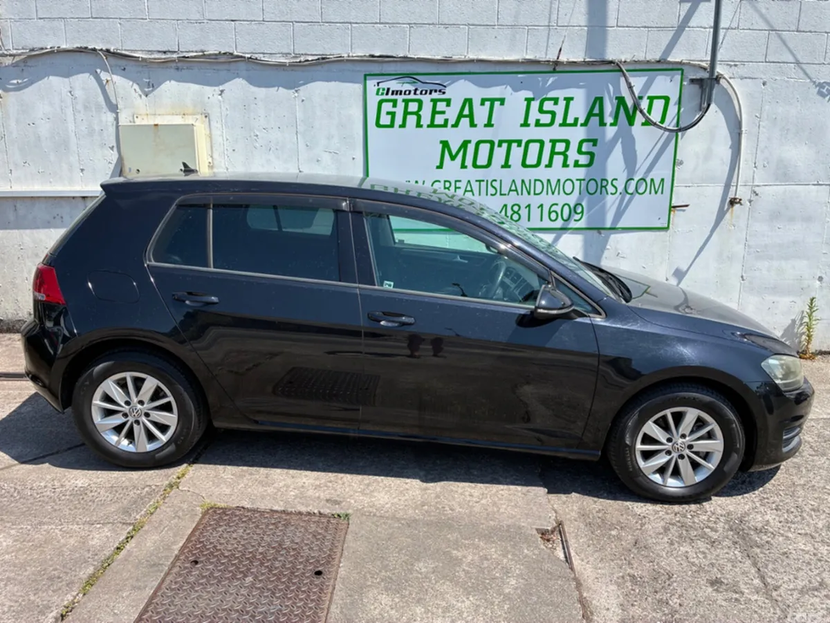 Volkswagen Golf Hatchback, Petrol, 2016, Black