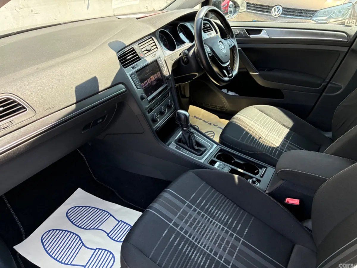 Volkswagen Golf Hatchback, Petrol, 2015, Grey