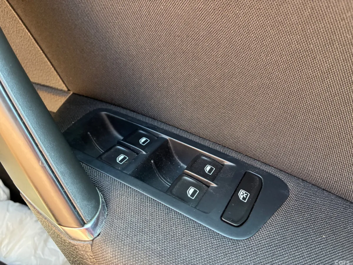 Volkswagen Golf Hatchback, Petrol, 2015, Grey