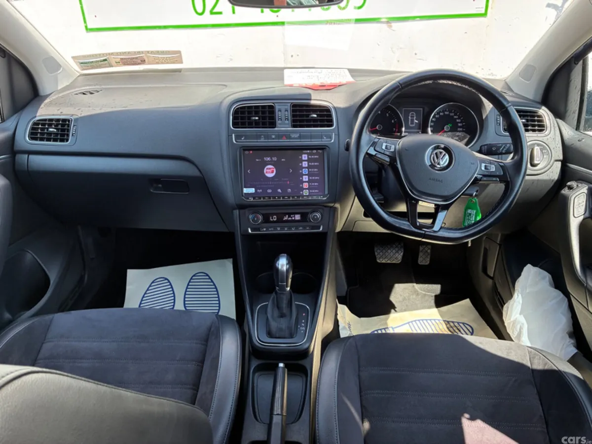 Volkswagen Polo Hatchback, Petrol, 2016, Blue