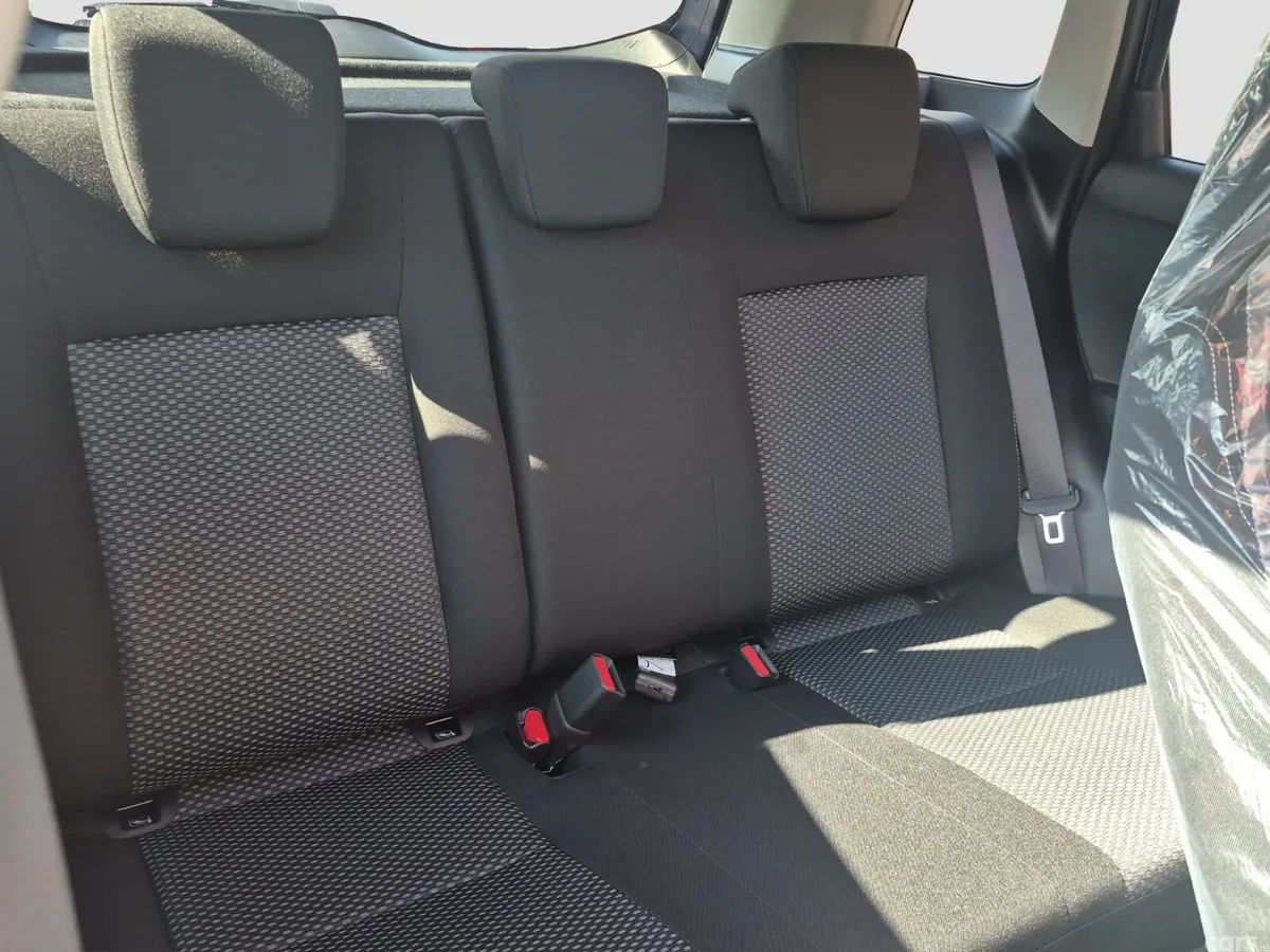 Suzuki Vitara SUV, Petrol Hybrid, 2026, Blue