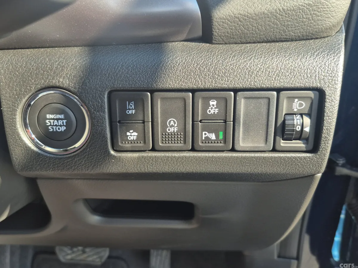 Suzuki Vitara SUV, Petrol Hybrid, 2026, Blue