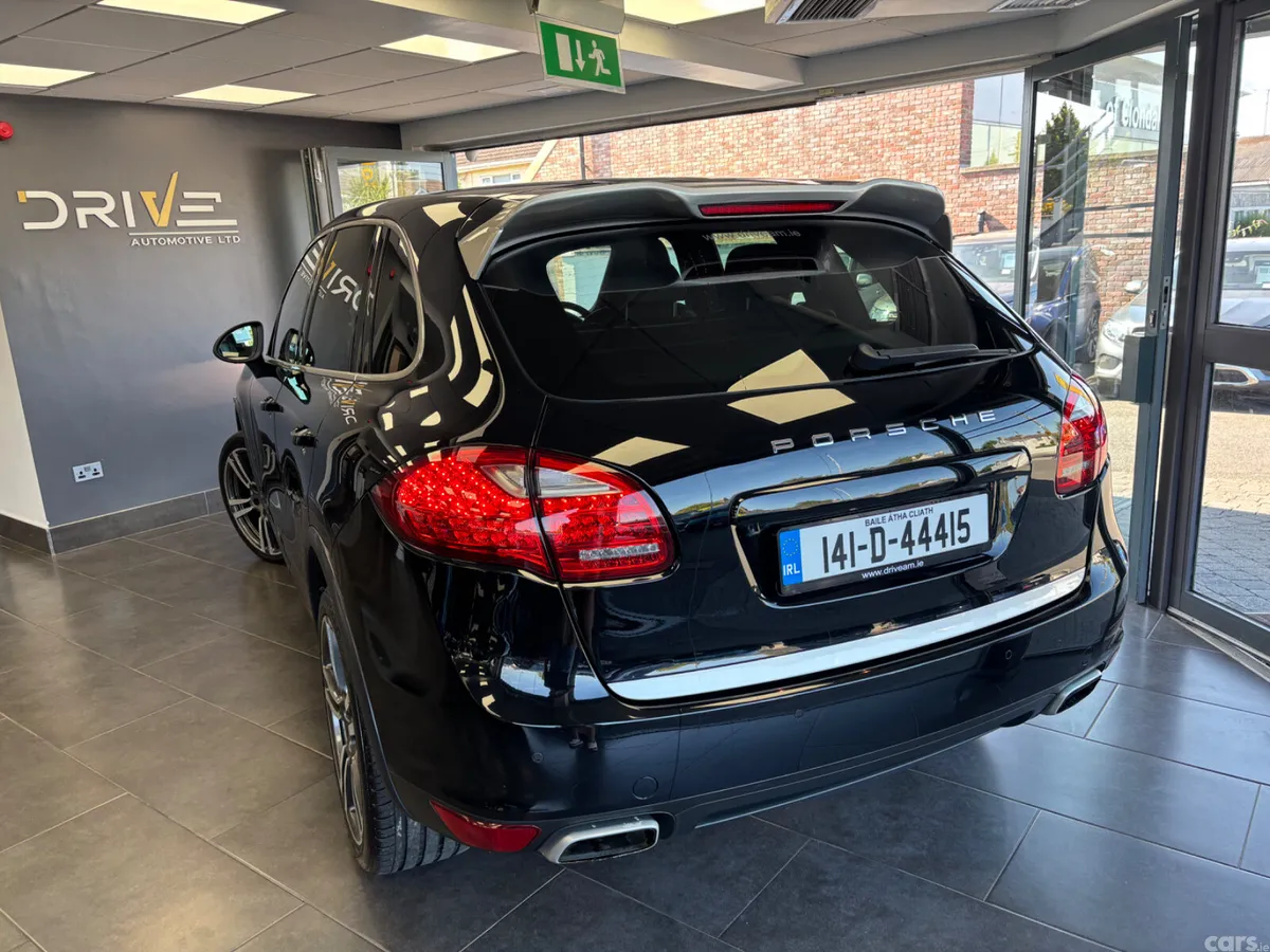 Porsche Cayenne SUV, Diesel, 2014, Black
