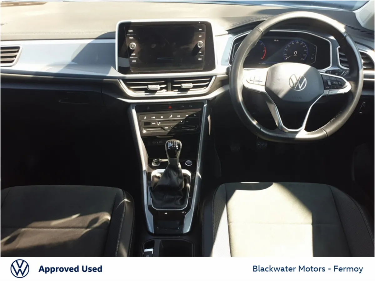Volkswagen T-Roc SUV, Diesel, 2024, White