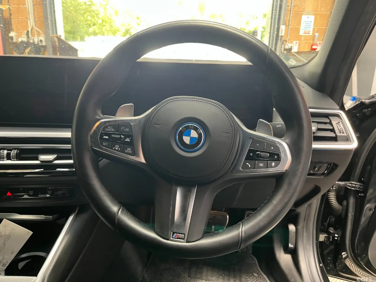 BMW 3-Series Saloon, Petrol Plug-in Hybrid, 2023, Black