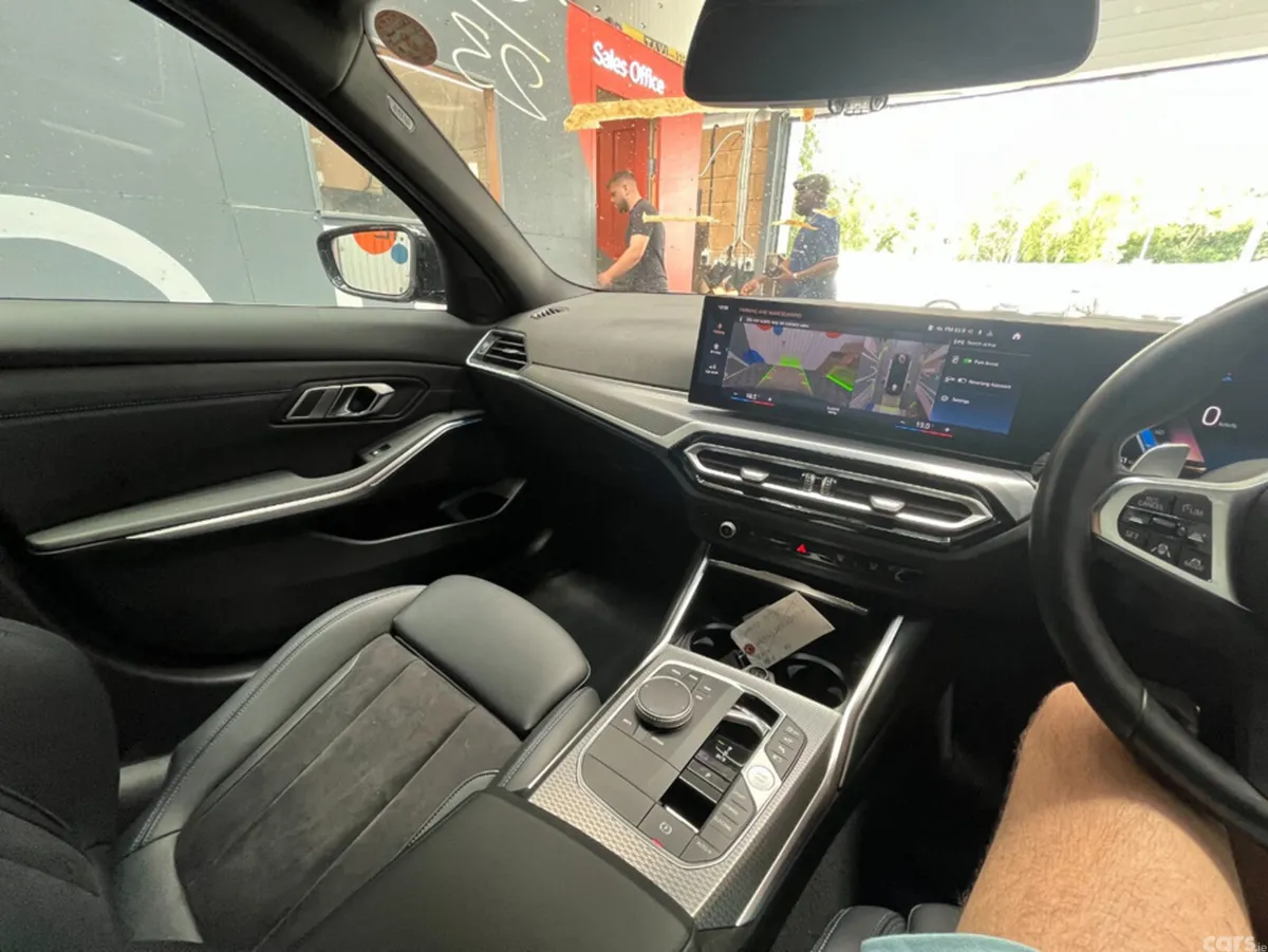 BMW 3-Series Saloon, Petrol Plug-in Hybrid, 2023, Black