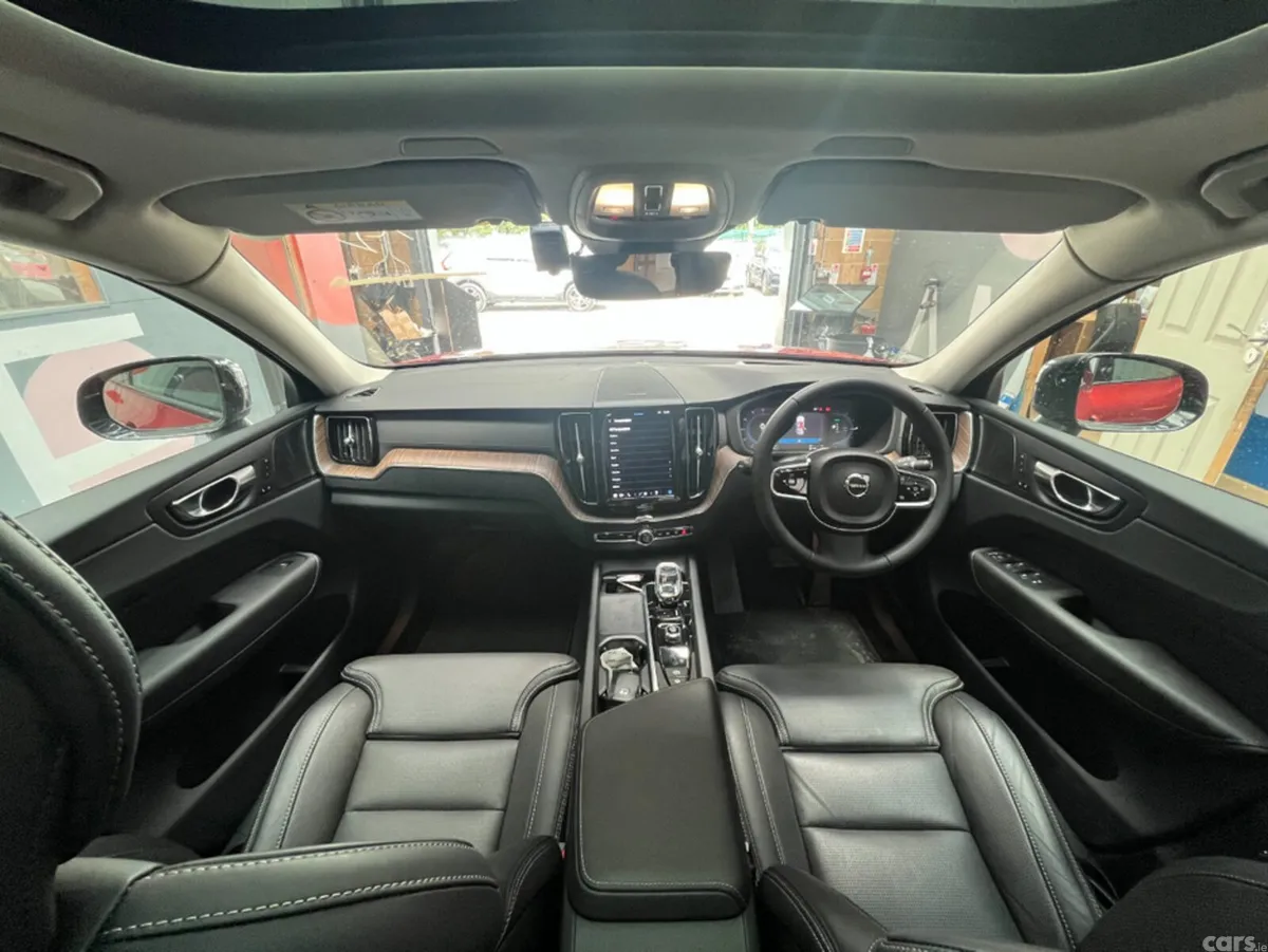Volvo XC60 SUV, Petrol Plug-in Hybrid, 2024, Red